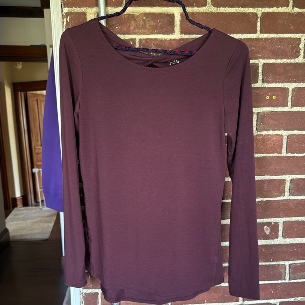 Athleta Maroon Long Sleeve Blouse